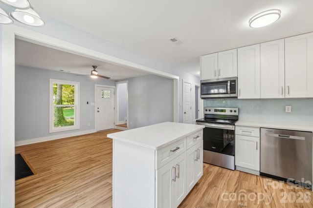 5414 Leaford Court, Charlotte, NC 28227