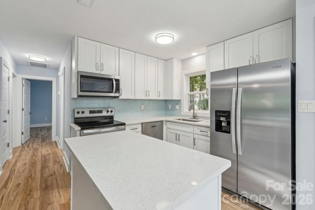 5414 Leaford Court, Charlotte, NC 28227