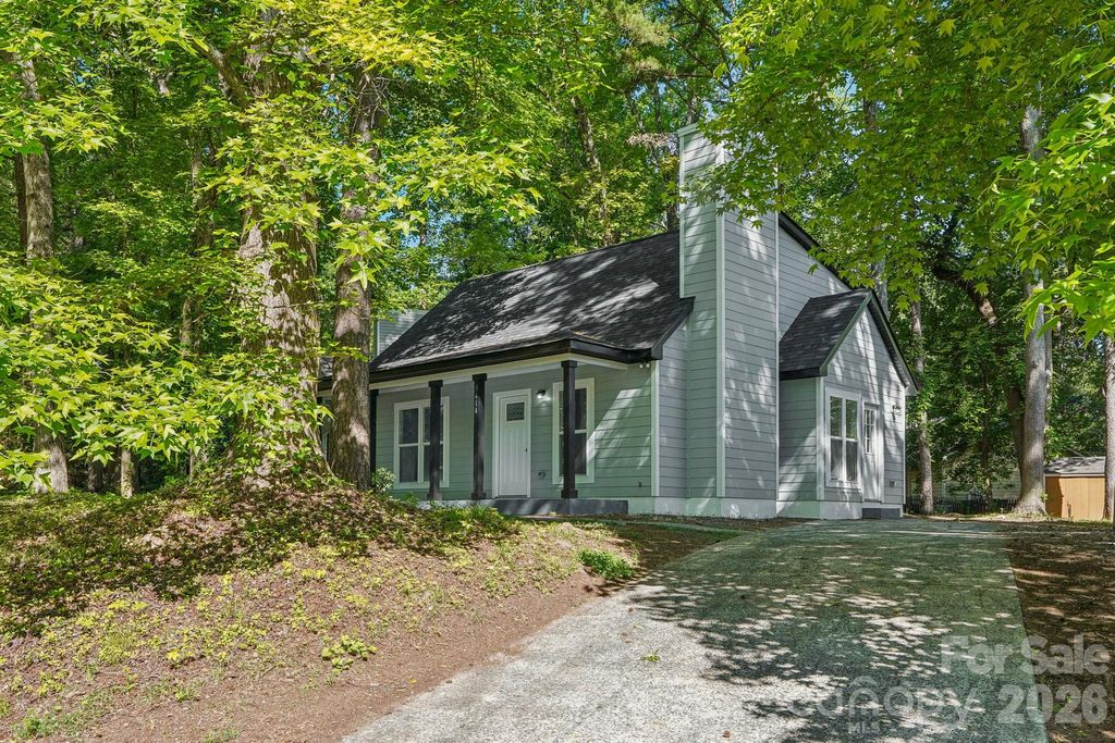 5414 Leaford Court, Charlotte, NC 28227