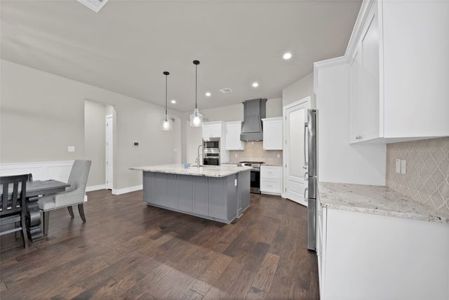 6828 Chase Street, North Richland Hills, TX 76182