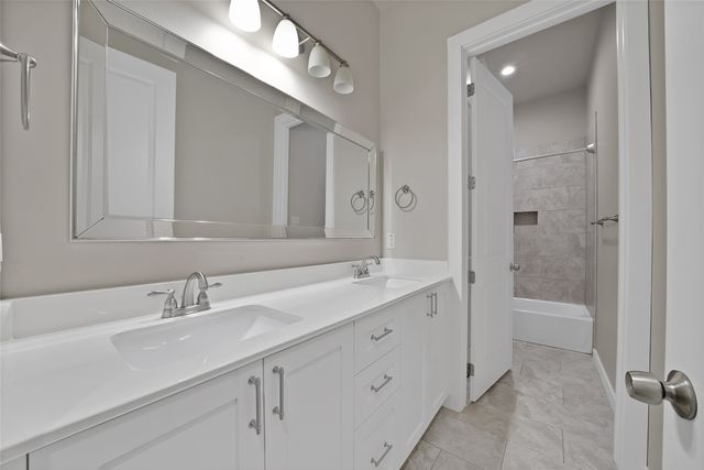 6828 Chase Street, North Richland Hills, TX 76182