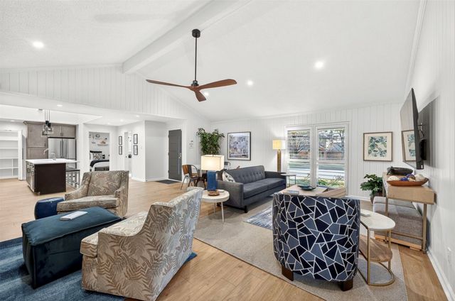 9805 Airline Road, Dallas, TX 75230