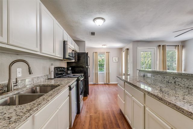 14123 Heartside Place, Farmers Branch, TX 75234