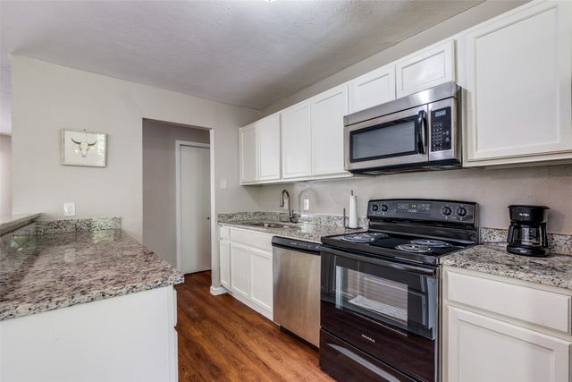 14123 Heartside Place, Farmers Branch, TX 75234