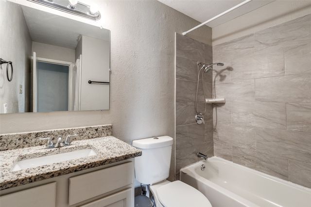 14123 Heartside Place, Farmers Branch, TX 75234