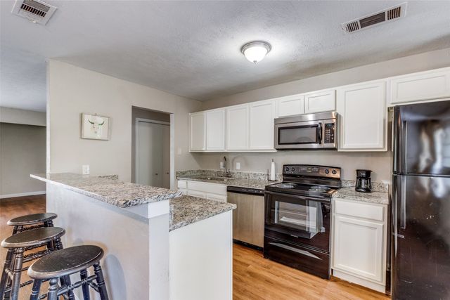 14123 Heartside Place, Farmers Branch, TX 75234