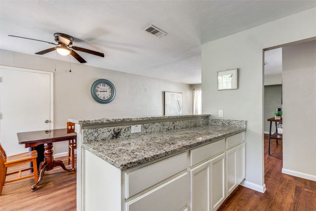 14123 Heartside Place, Farmers Branch, TX 75234
