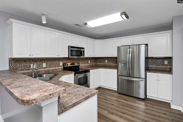 261 Keystone Drive, Hopkins, SC 29061