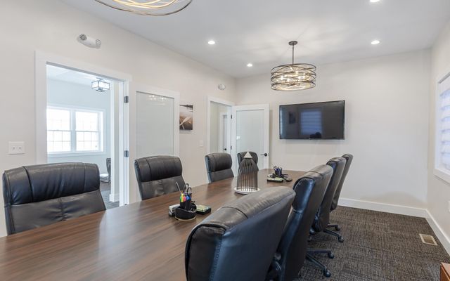 60 Dearborn Circle, Walpole, NH 03608