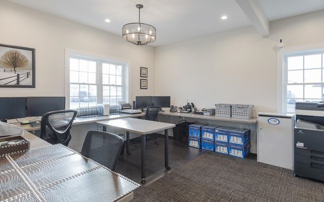 60 Dearborn Circle, Walpole, NH 03608