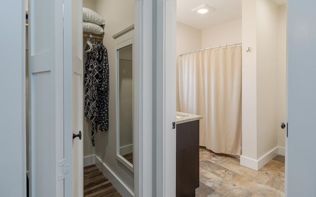 60 Dearborn Circle, Walpole, NH 03608