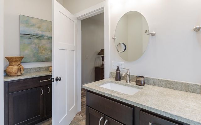 60 Dearborn Circle, Walpole, NH 03608