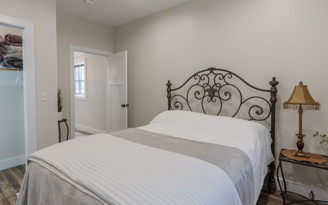 60 Dearborn Circle, Walpole, NH 03608