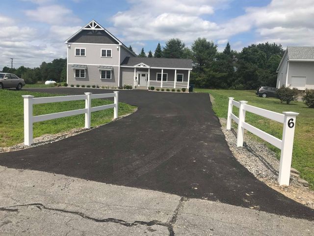 60 Dearborn Circle, Walpole, NH 03608