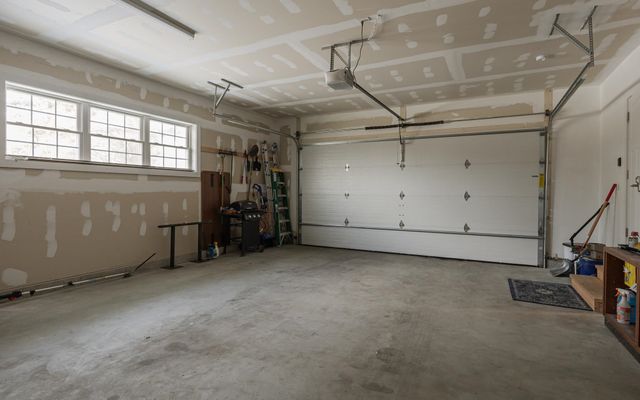 60 Dearborn Circle, Walpole, NH 03608