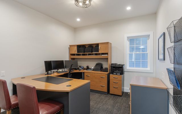 60 Dearborn Circle, Walpole, NH 03608