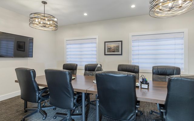 60 Dearborn Circle, Walpole, NH 03608