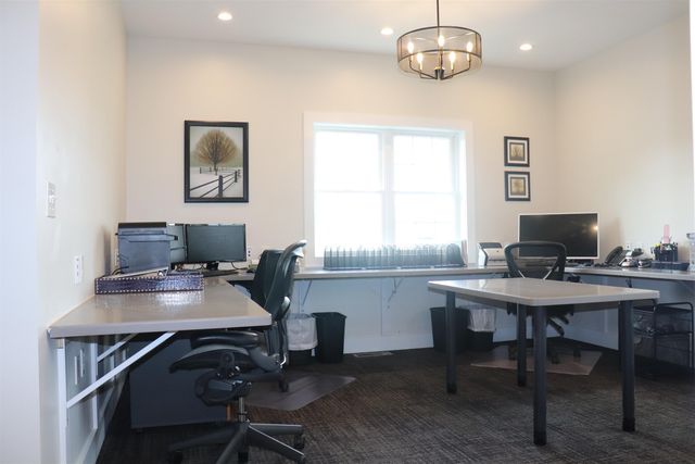 60 Dearborn Circle, Walpole, NH 03608