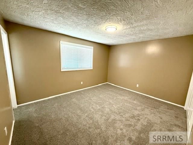 687 Mark Avenue, Idaho Falls, ID 83401