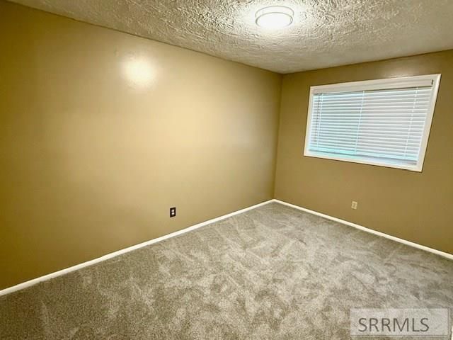 687 Mark Avenue, Idaho Falls, ID 83401