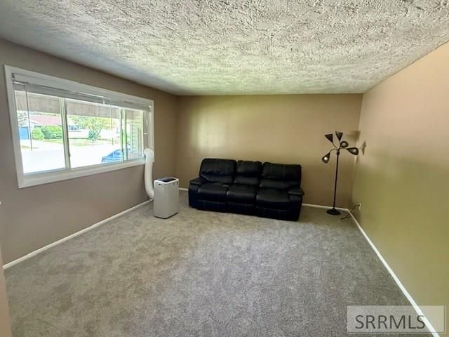 687 Mark Avenue, Idaho Falls, ID 83401