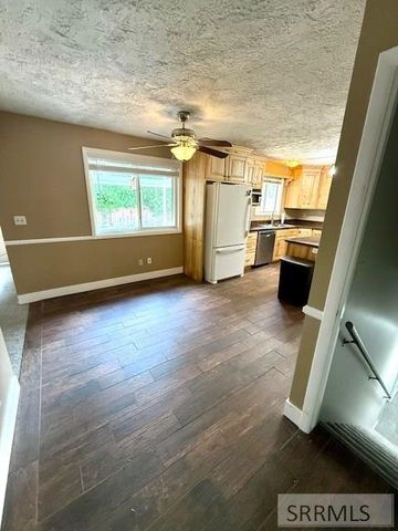 687 Mark Avenue, Idaho Falls, ID 83401
