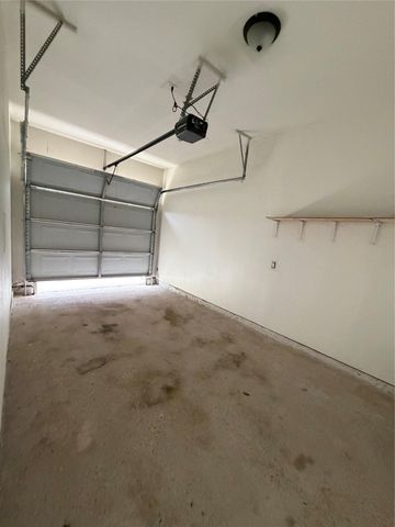 398 Mesa DR B, Del Valle, TX 78617