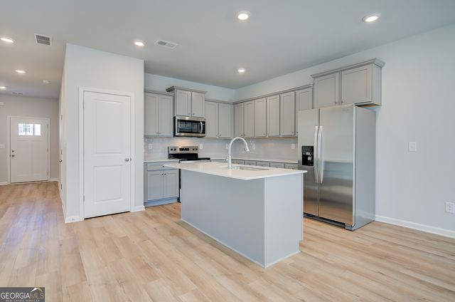 349 Navigator Lane, Mcdonough, GA 30253