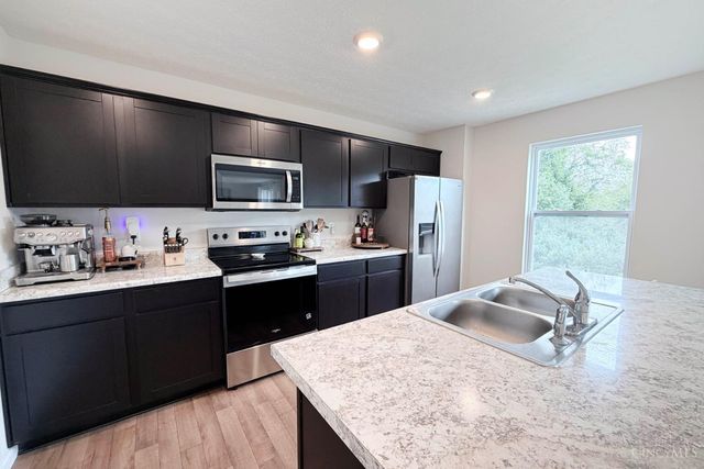 108 Woodcreek Lane, New Richmond, OH 45157