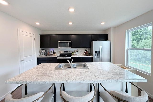 108 Woodcreek Lane, New Richmond, OH 45157