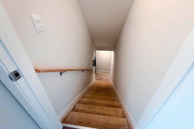 108 Woodcreek Lane, New Richmond, OH 45157