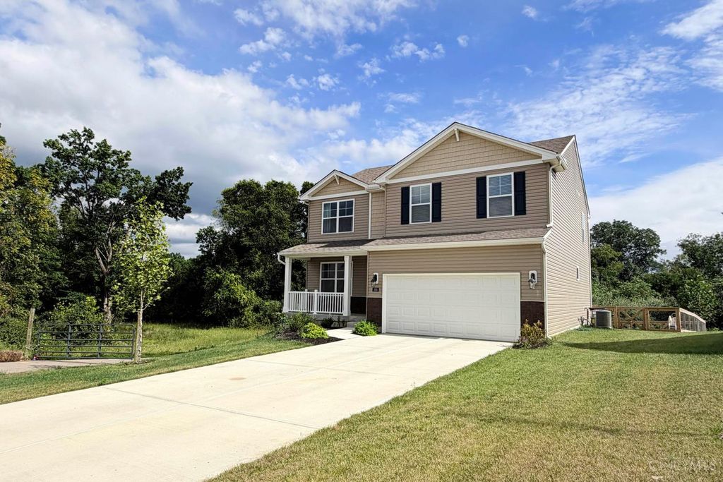 108 Woodcreek Lane, New Richmond, OH 45157