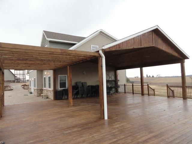 S3424 Peterson Lane, Viroqua, WI 54665