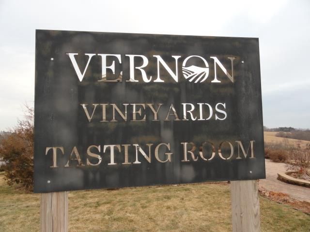 S3424 Peterson Lane, Viroqua, WI 54665