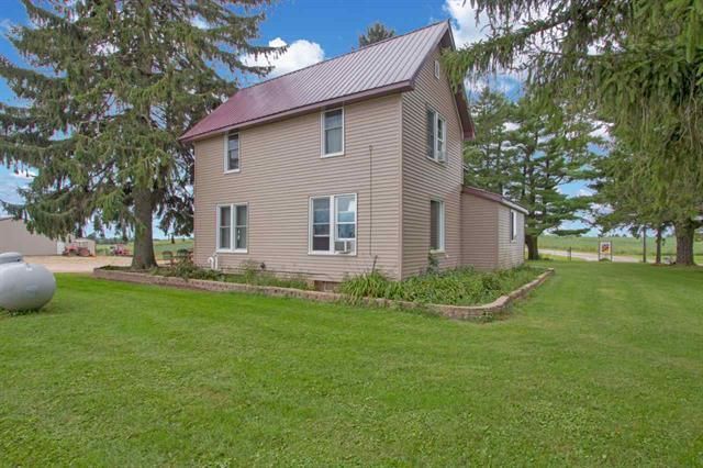 S3424 Peterson Lane, Viroqua, WI 54665