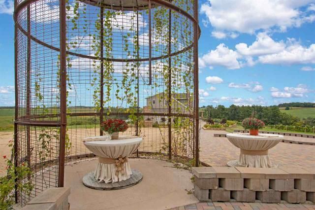 S3424 Peterson Lane, Viroqua, WI 54665