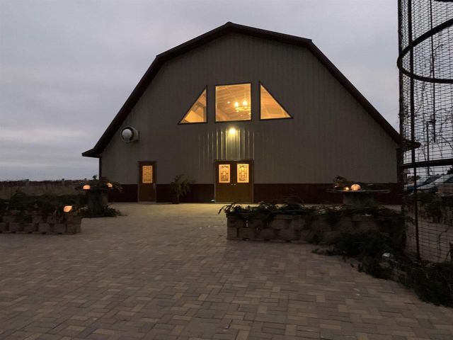 S3424 Peterson Lane, Viroqua, WI 54665