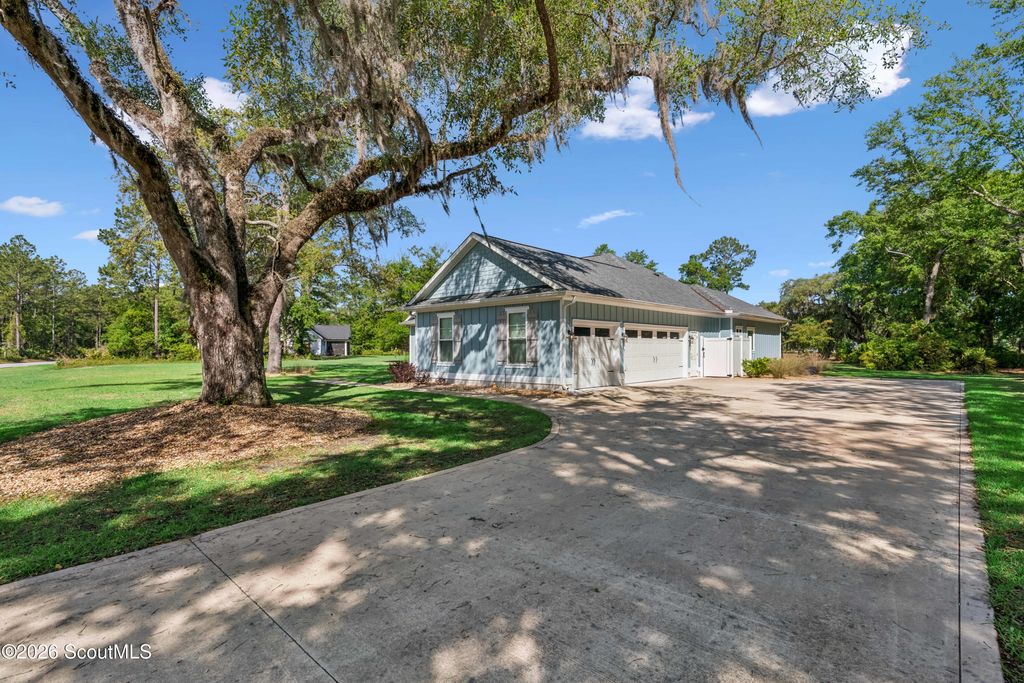161 Harbour Is Circle, Waverly, GA 31565
