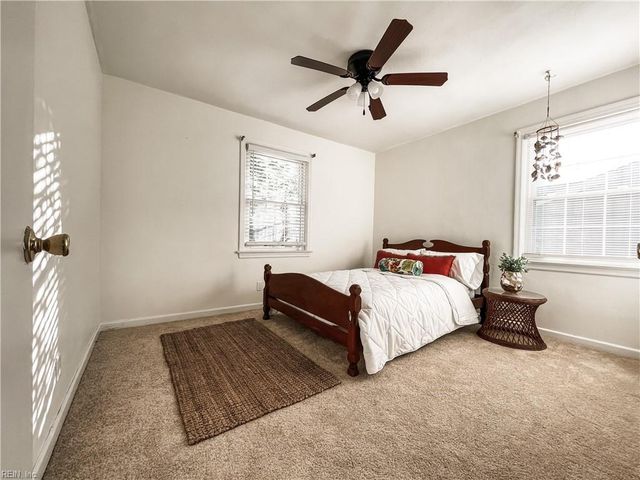 246 A View AVE A, Norfolk, VA 23503