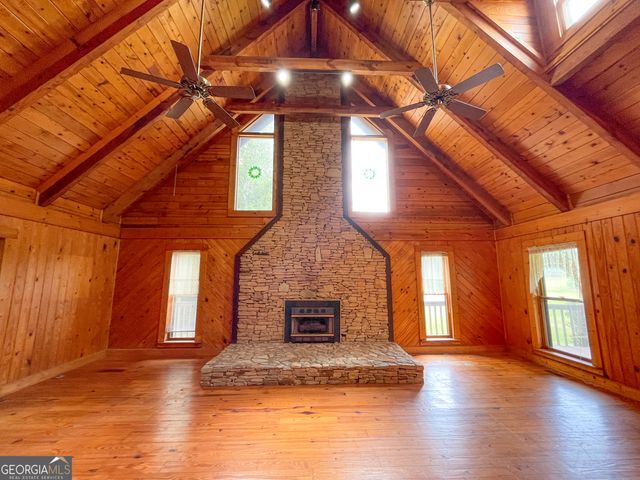 305 West Drive, Roopville, GA 30170