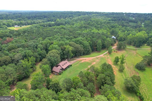 305 West Drive, Roopville, GA 30170