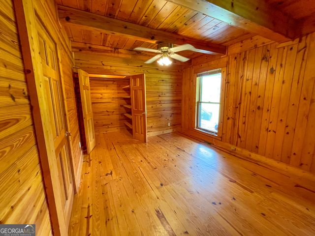 305 West Drive, Roopville, GA 30170