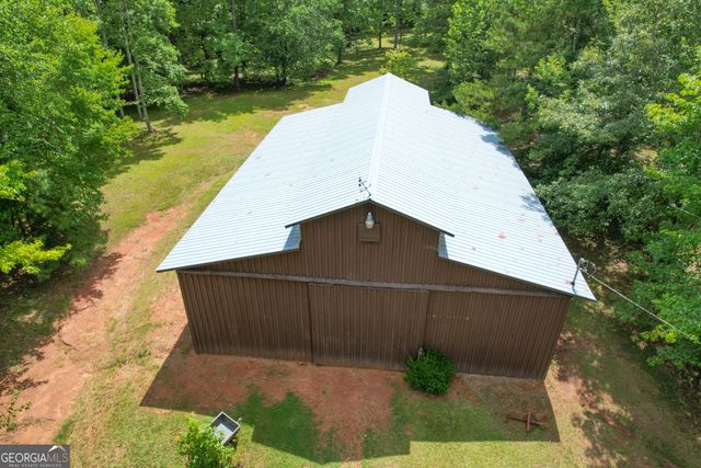 305 West Drive, Roopville, GA 30170