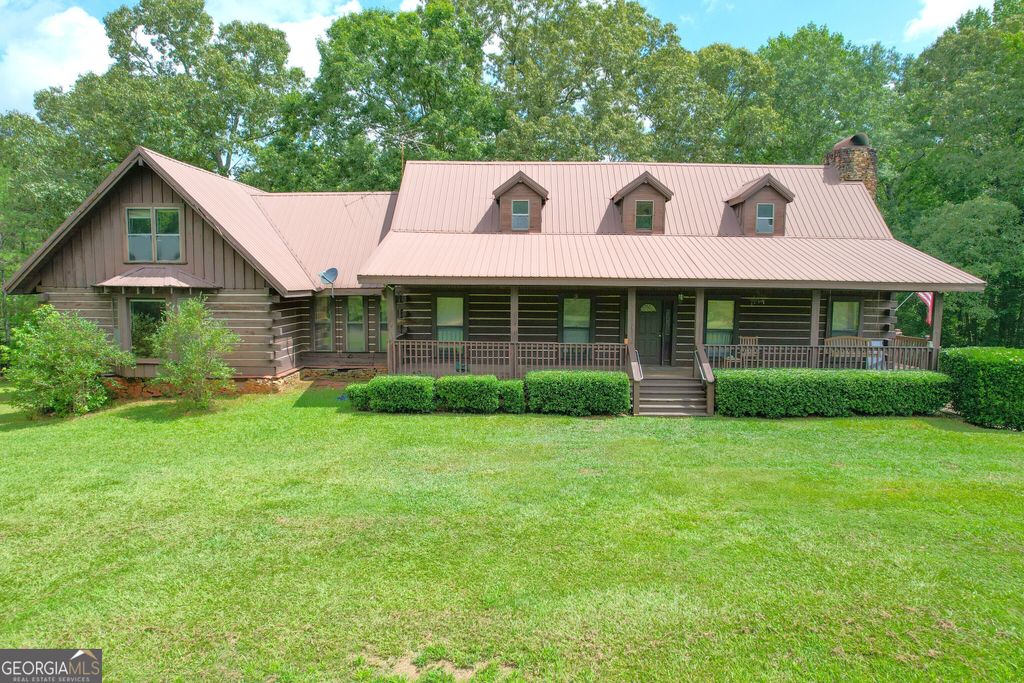 305 West Drive, Roopville, GA 30170