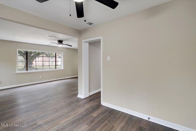 404 Walnut Street, Port Gibson, MS 39150