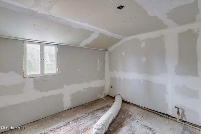 404 Walnut Street, Port Gibson, MS 39150