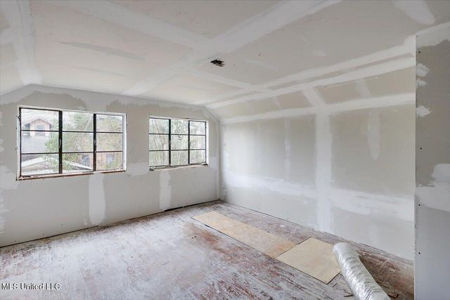 404 Walnut Street, Port Gibson, MS 39150