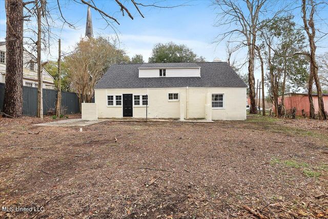 404 Walnut Street, Port Gibson, MS 39150