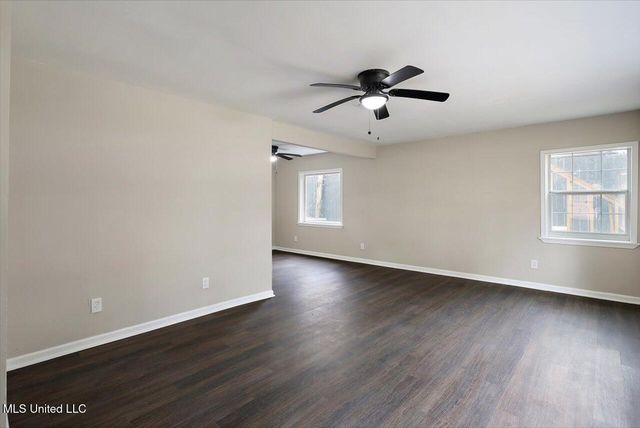 404 Walnut Street, Port Gibson, MS 39150