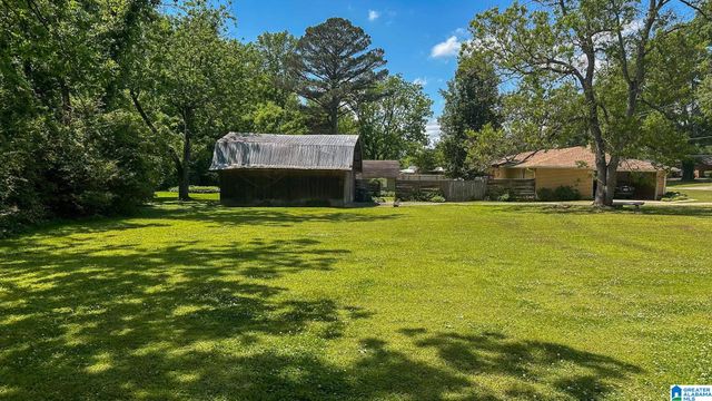 800 ALEXANDRIA ROAD, Weaver, AL 36277